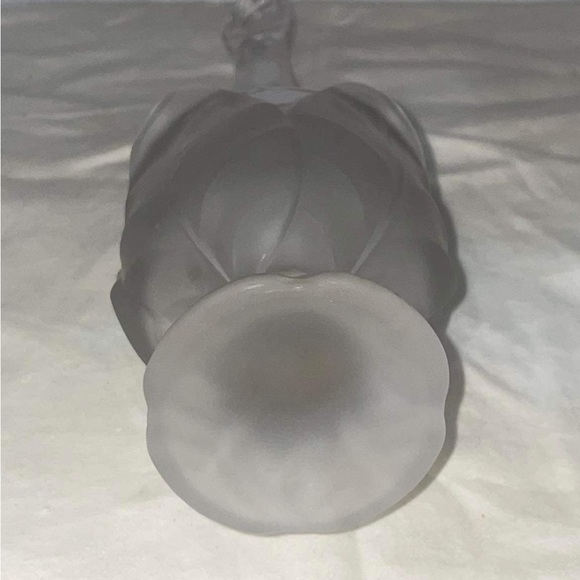 Vintage Viking Glass Cabbage Leaf Swung Glass Vase Clear Frosted Base 12” MCM - Picture 6 of 7